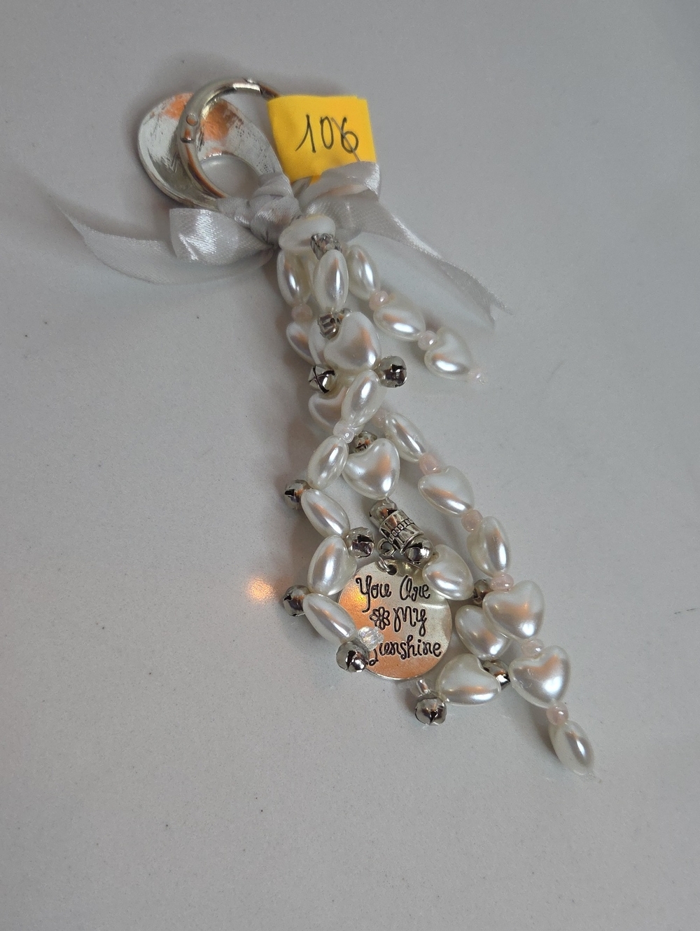 106 -pearl Heart Bag Charm